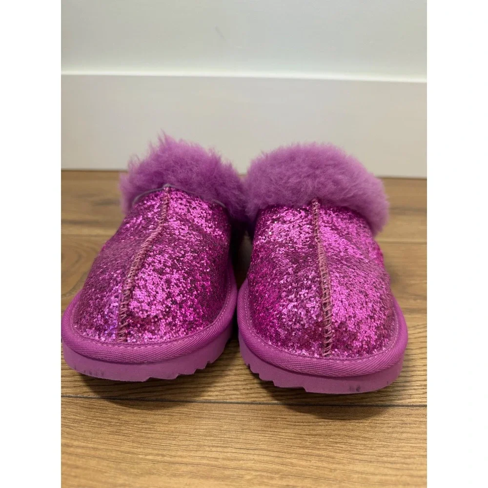 UGG Cozy II Glitter Slippers Size‎ 4 Kids Pink Sparkly 1153671K Girls
